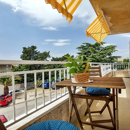 Apartment Franzeta