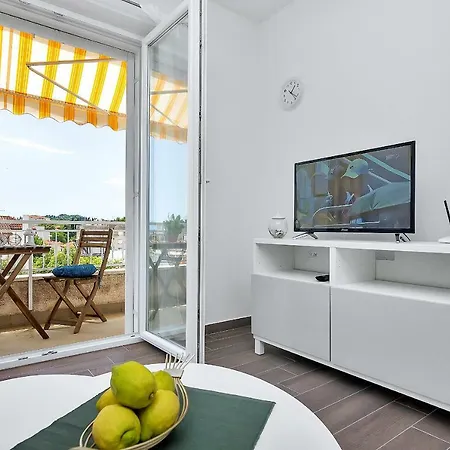 Apartment Franzeta