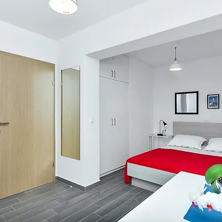 Apartment Franzeta *