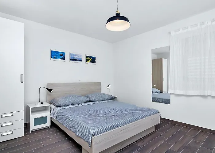 Franzeta Apartment Makarska